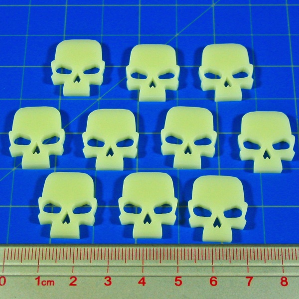 Gothic Skull Tokens, Ivory (10)